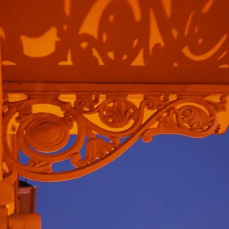 Kleines Haeuschen Am Rheinsteig *