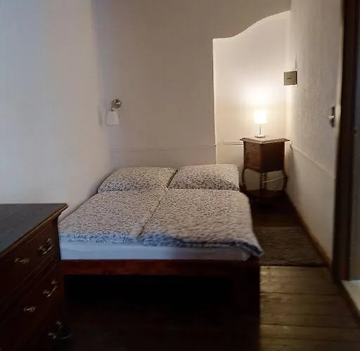 Kleines Haeuschen Am Rheinsteig